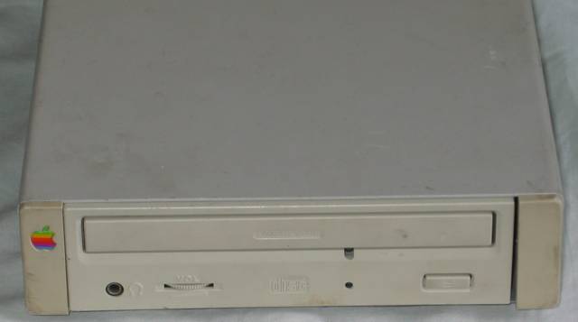 Apple CD 300 front