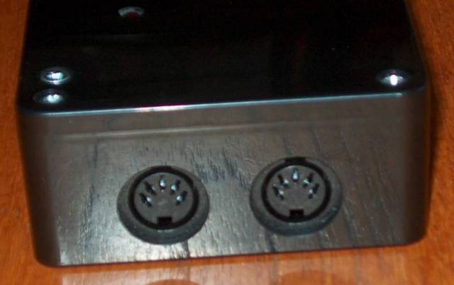BeebMaster Econet Clock right side