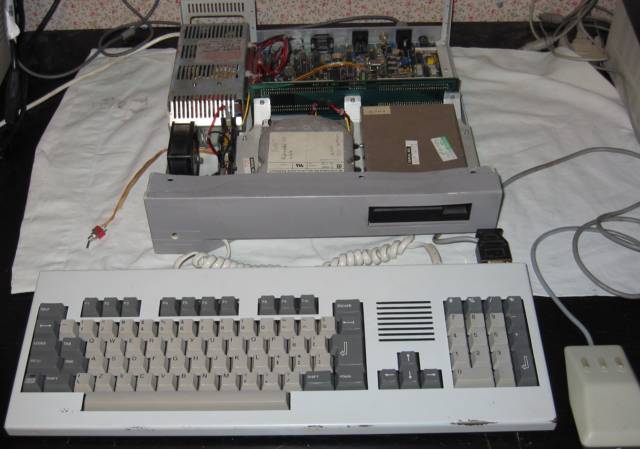 Acorn A500 missing top cover