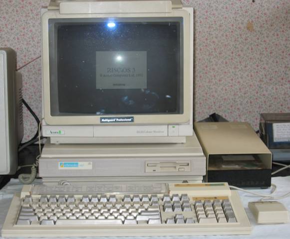 Acorn A410/1 running RISC OS 3