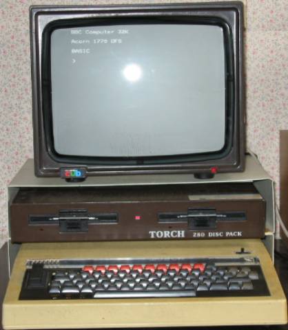 BBC model B Issue 3 with Torch Disc Pack
