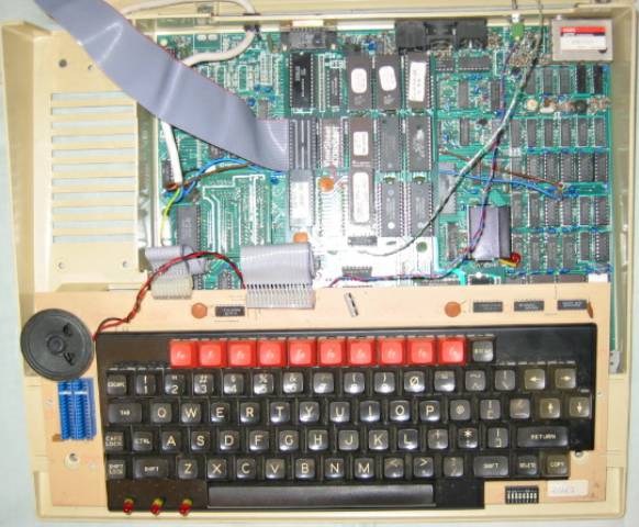 BBC Model B Issue 3 open