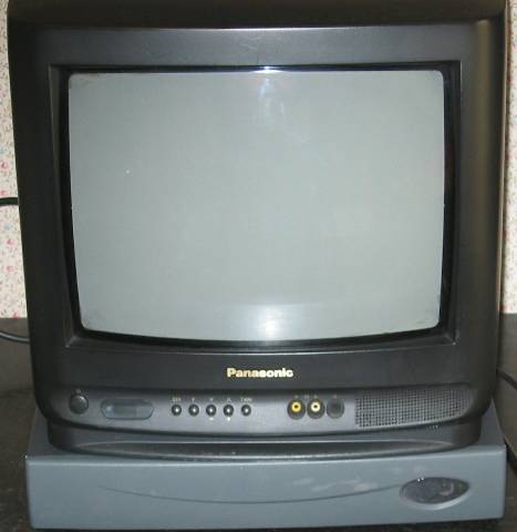 STB20M with TV set on top