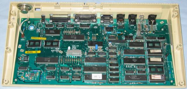 Master Compact Arabic keyboard open